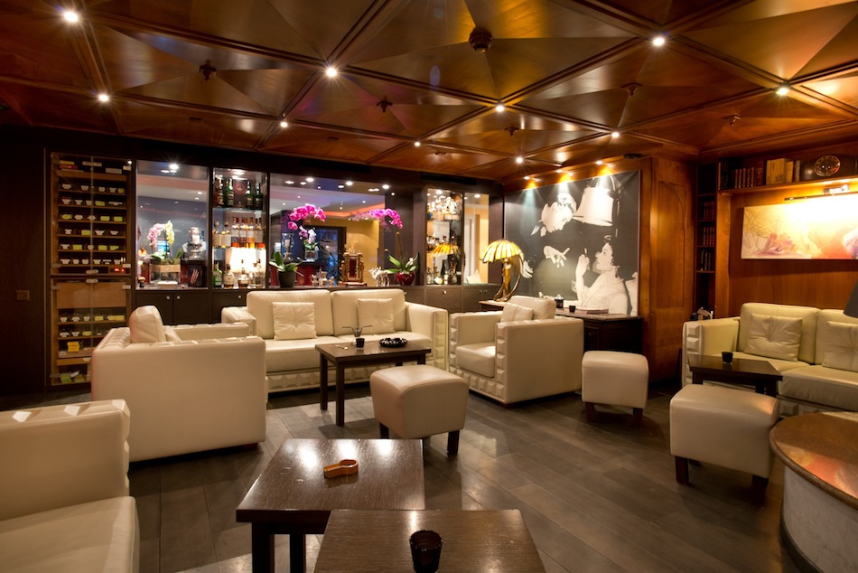 Albana Lounge Bar
